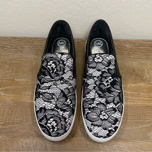 MICHAEL Michael Kors Philippa Black & White Slip On Sneaker Size 8.5